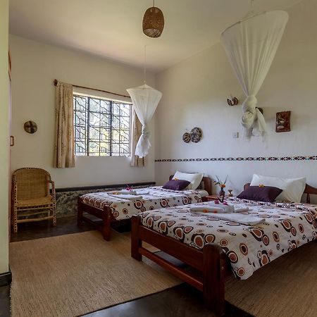 Travellers Rest Hotel Kisoro Ngoại thất bức ảnh
