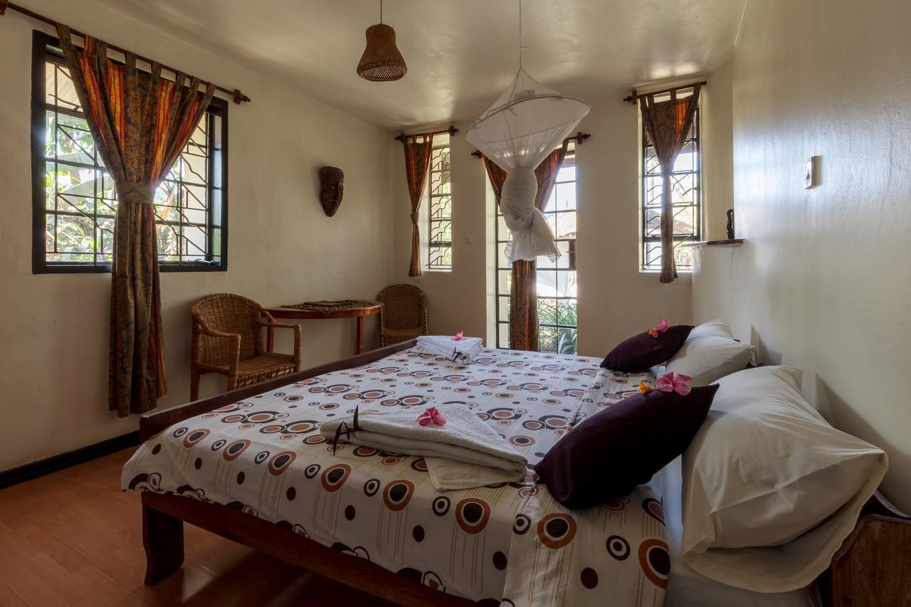 Travellers Rest Hotel Kisoro Ngoại thất bức ảnh